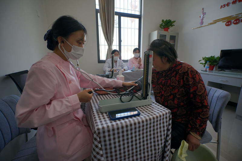 學(xué)雷鋒活動|徐州開放大學(xué)“我就愛這彭城范兒”實踐團：聚焦一老一小，服務(wù)鄉(xiāng)村振興